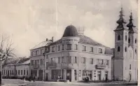 Roľnícky dom a kostol, Michalovce (1925-1940)