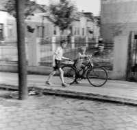 Erenburgova ulica s pohľadom na Železničnú ulicu, Lučenec (1959)