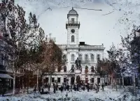 Pomník Györgya Klapku pred radnicou, Komárno (1903)
