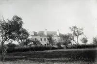 Barkóczyho kaštieľ, Žbince (1900)