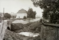 Hlavná ulica a kostol sv. Vavrinca, Hrabušice (1931)