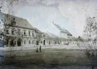 Holubyho ulica s Mariánskym stĺpom, Pezinok (1914)