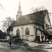 Reformovaný kostol a zvonica, Plešivec (1940)