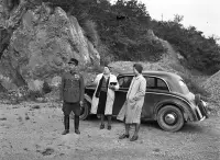 Parkovisko pri vchode do jaskyne Domica, Kečovo (1943)
