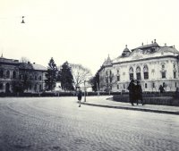Tompovo námestie, Nová župná budova a súd, Rimavská Sobota (1942)
