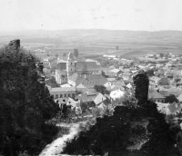 Pohľad na zrúcaninu hradu a kostol, Fiľakovo (1939)