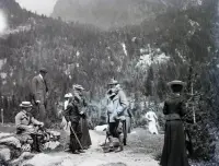 Turisti pri Rainerovej chate, Vysoké Tatry (1901)