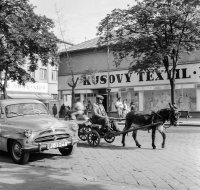 Ulica T. G. Masaryka a ústie Komenského ulice, Lučenec (1959)
