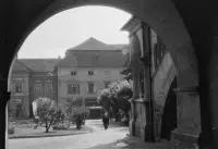 Námestie Majstra Pavla spod podcienia radnice, Levoča (1968)