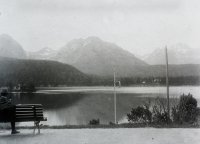 Štrbské Pleso, v pozadí štít Patria, Vysoké Tatry (1913)