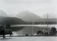 Štrbské Pleso, v pozadí štít Patria, Štrba (1913)
