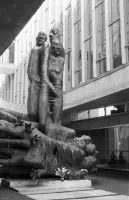 Múzeum SNP, súsošie Obete varujú, Banská Bystrica (1969)