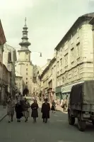 Michalská ulica smerom k Michalskej bráne, Bratislava (1956)