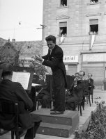 Koncert Budapeštianskeho zboru pred radnicou, Komárno (1943)