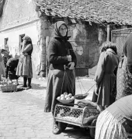 Trh na Trhovej ulici, Fiľakovo (1960)