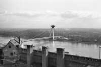 Výhľad z hradu na Nový most, Prievoz, Bratislava (1973)