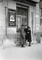 Hlavné námestie a hotel Tri ruže, Rimavská Sobota (1938)