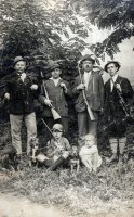 Deti so psom, Jelšava (1930)