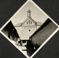 Pohľad na obec s reformovaným kostolom, Rimavské Janovce (1939)