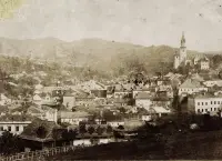 Panoráma mesta, vpravo kostol sv. Kataríny, Kremnica (1900)