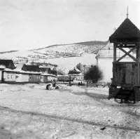 Evanjelický kostol so zvonicou, Henckovce (1915)