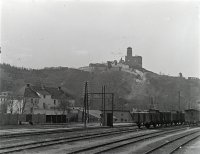 Železničná stanica a hrad, Trenčín (1937)
