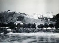 Devínsky hrad z rakúskej strany (1933)