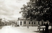 Radničné námestie a Muránska ulica, Revúca (1936)