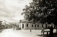 Radničné námestie a Muránska ulica, Revúca (1936)