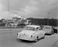 Most cez Váh, kostoly a hrad, Trenčín (1960)