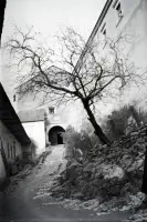 Hrad Krásna Hôrka, dolné nádvorie, Krásnohorské Podhradie (1941)