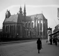Hlavná ulica, Dóm sv. Alžbety a kostol sv. Michala, Košice (1942)