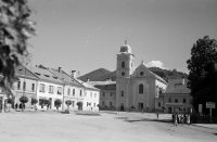 Námestie baníkov a františkánsky kostol, Rožňava (1943)