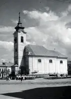 Hlavné námestie a kostol sv. Jána Krstiteľa, Rimavská Sobota (1942)