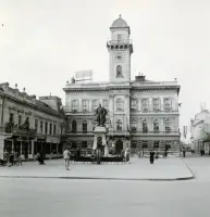 Pomník Juraja Klapku pred radnicou, Komárno (1940)