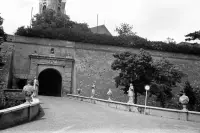 Hradná brána a hradný kostol, Nitra (1975)