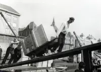 Nakladanie lodí pri Slovenskom národnom múzeu, Bratislava (1933)