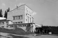 Dolná stanica lanovky na Skalnaté pleso, Vysoké Tatry (1960)