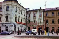 Námestie SNP, domy č. 12 a 13 a Dolná ulica, Banská Bystrica (1976)