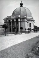Grešákova ulica a synagóga, dnes Dom umenia, Košice (1939)