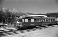 Vlak ČSD a stanica TEŽ, Tatranská Lomnica, Vysoké Tatry (1972)