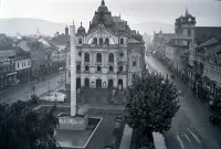 Hlavné námestie, Štátne divadlo a pamätný stĺp republiky, Košice (1939)
