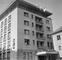 Rázusovo nábrežie a hotel Devín, Bratislava (1957)