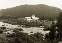 Kaštieľ pri rieke Belá a hrádok, Liptovský Hrádok (1935)