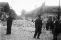 Domy na Kuzmányho ulici po bombardovaní v júni 1941, Košice (1941)