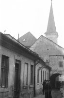 Hrnčiarska ulica a reformovaný kostol, Košice (1943)