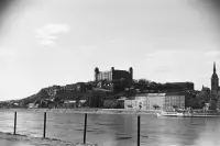 Nábrežie Dunaja, hrad a Dóm sv. Martina, Bratislava (1960)