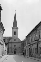 Ulica Pri Miklušovej väznici a reformovaný kostol, Košice (1958)