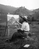 Zrúcanina hradu Sivý Kameň, Podhradie (1943)