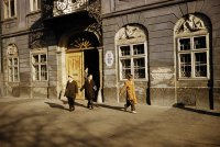 Františkánske námestie a budova hudobnej školy, Bratislava (1960)